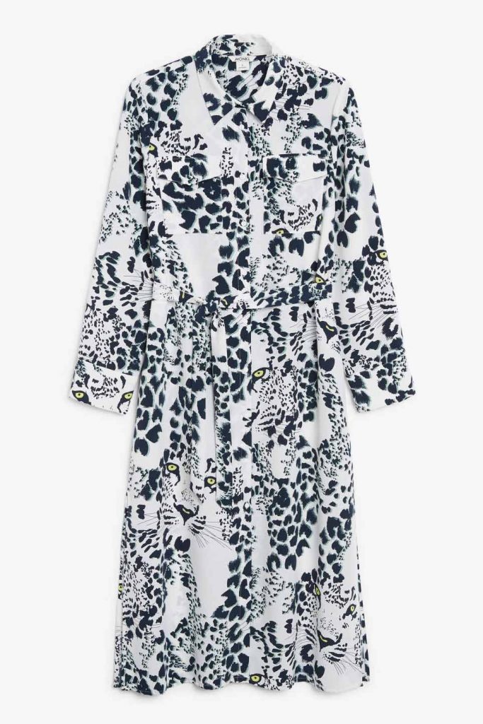 studentklänning monki vit leopard