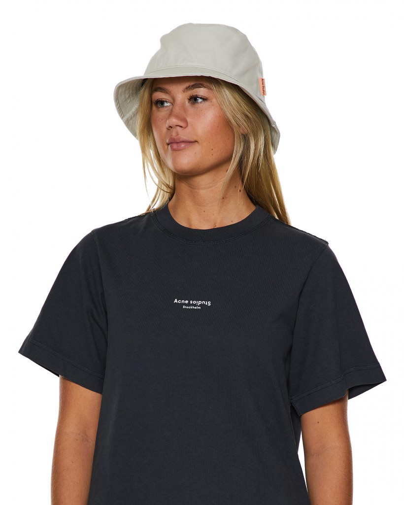 beige solhatt för dam