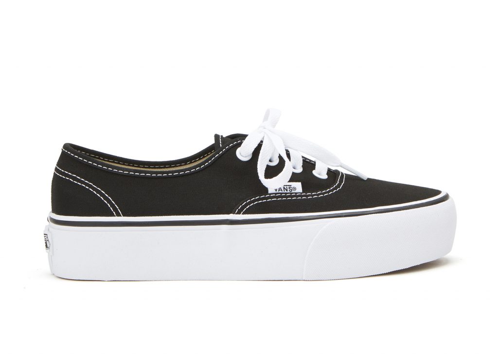 svarta sneakers för dam 2021