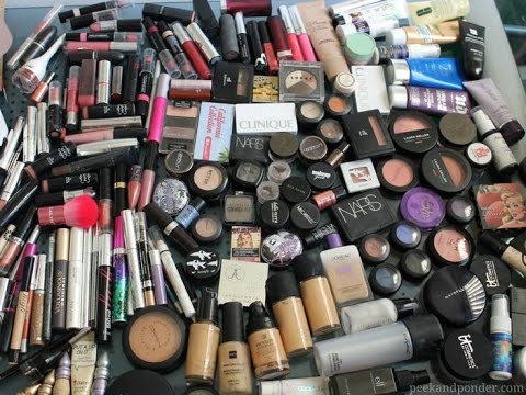 makeup-hoarder
