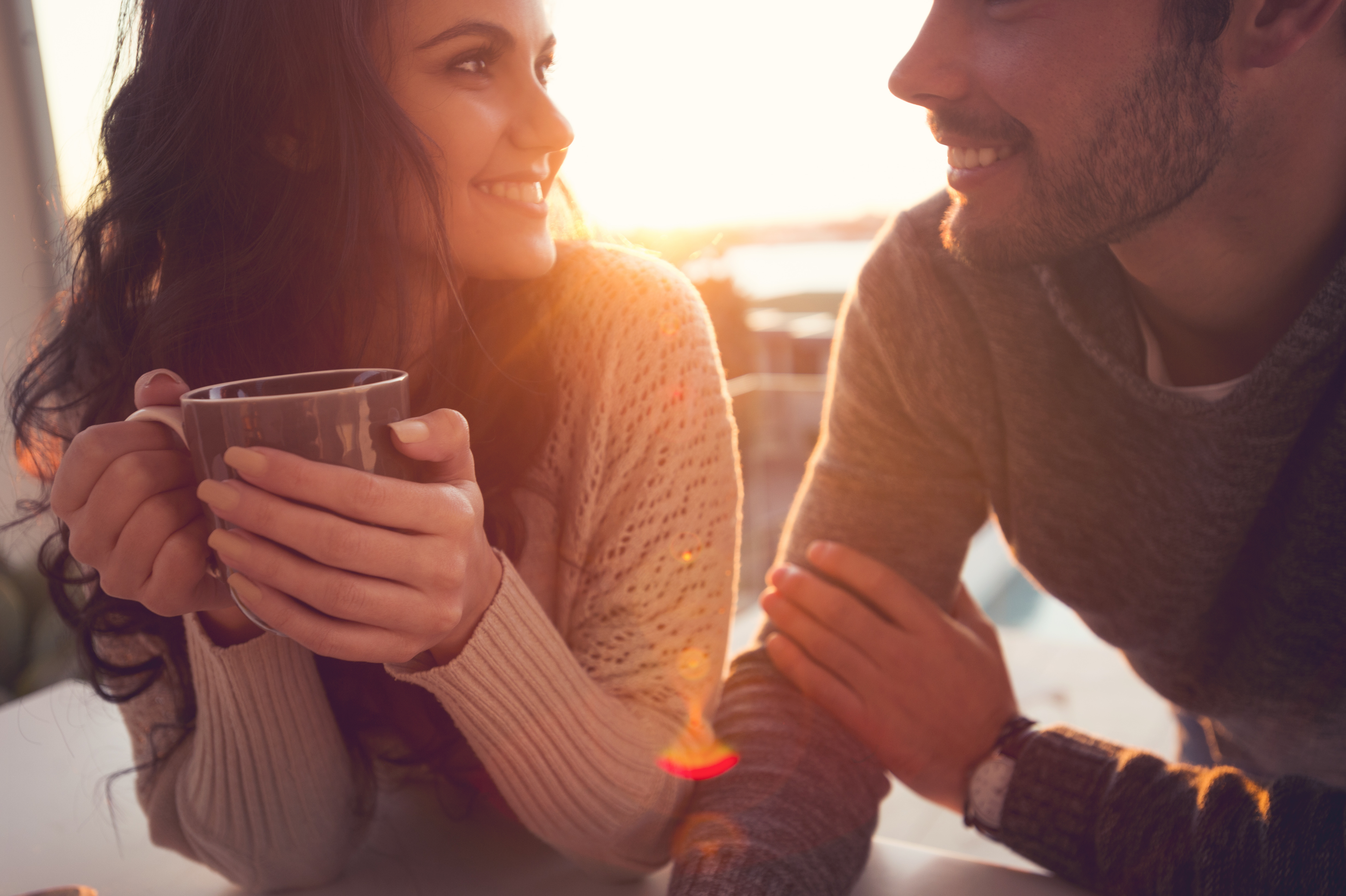 21 dating frågor att ställa en flicka Dating uteslutande prata