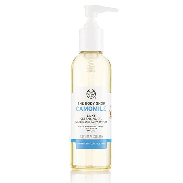 camomile silky cleansing oil 6 640x640