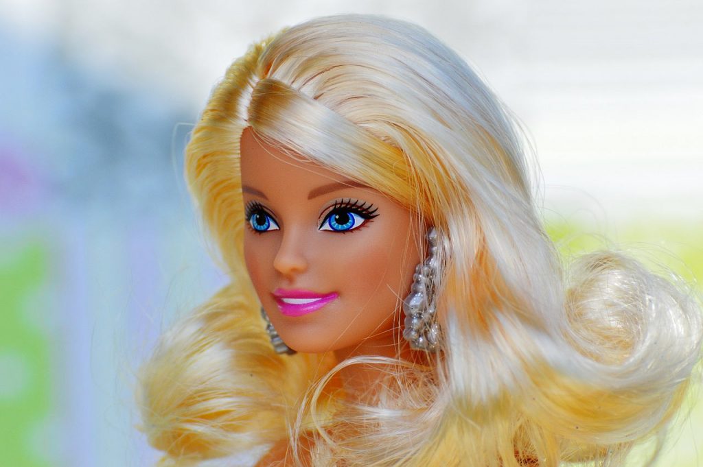 Barbiedrogen - galna skönhetstrender