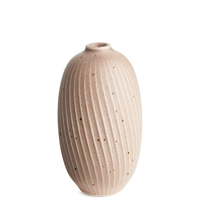 beige vas inrednig