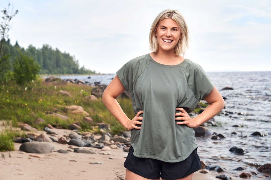 lovisa almen robinson 2021